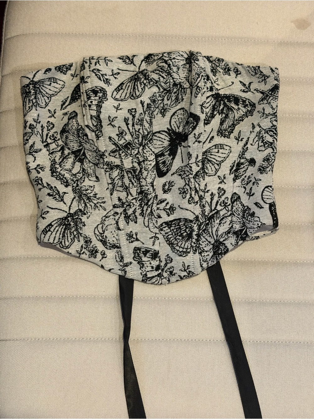 Butterfly Print Strapless Top in Gray and Black